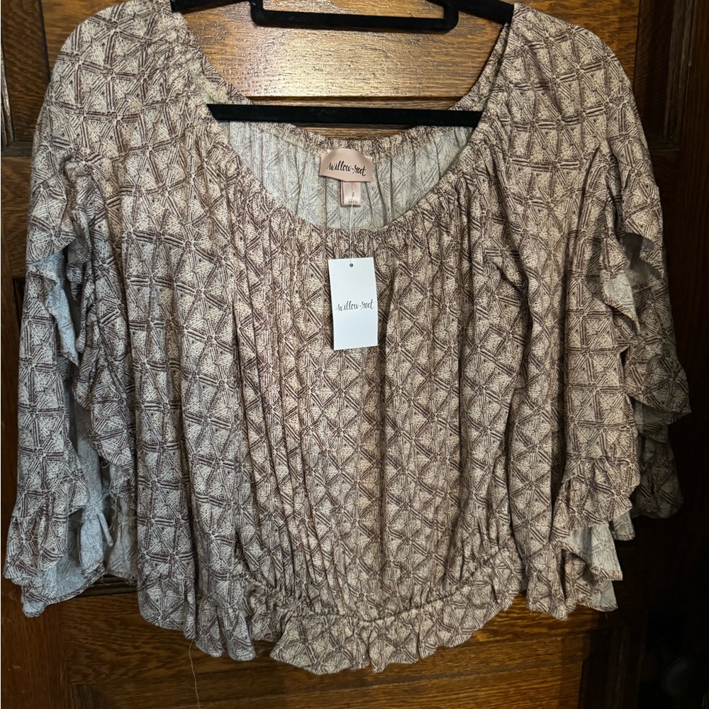 Willow and Root off shoulder split seam ruffled top